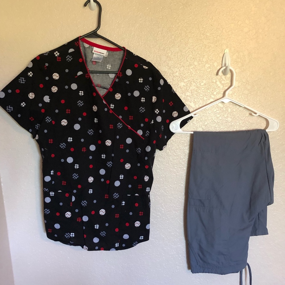 Scrubstar scrubs